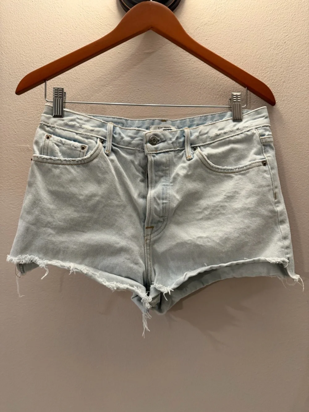GRLFRND Cindy High Rise Denim Shorts Love Buzz Light Wash Raw Hem 26 Made in USA